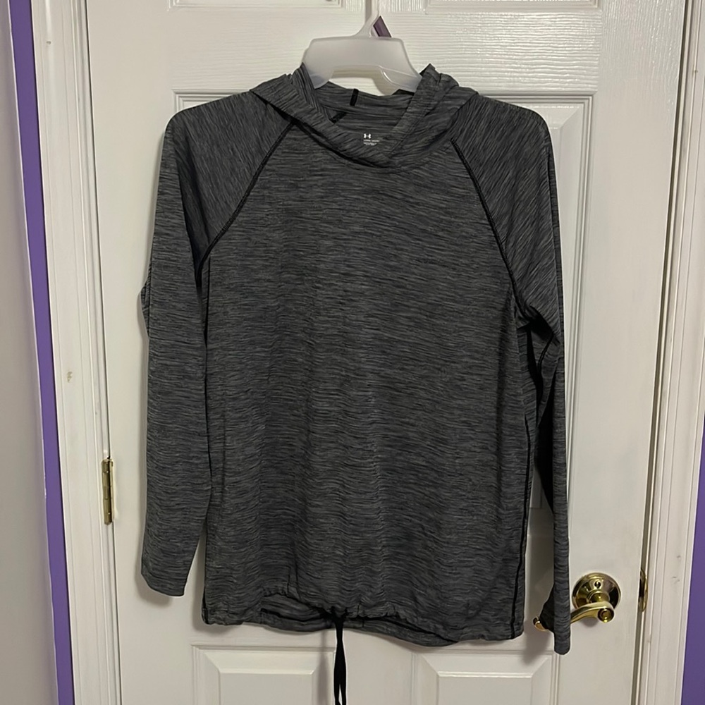 Under Armour Sweatshirt